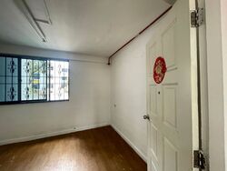 Toa Payoh Central (D12), Shop House #560836101